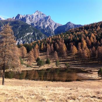 Blick zurück zum Piz San Jon mit Lei Nair im Vordergrund