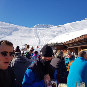 Alpetta-Hütte Skigebiet Scuol.jpg