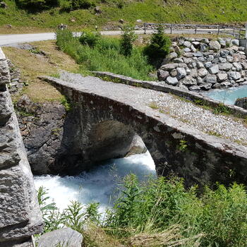 Alte Brücke Tasnabach.jpg